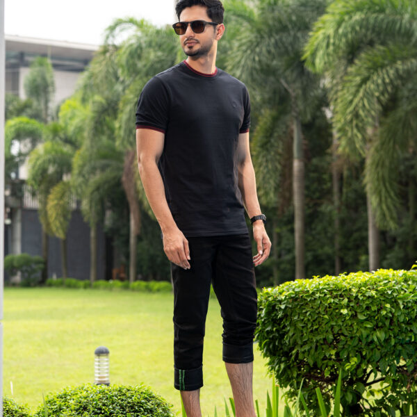 white-shirt image 3